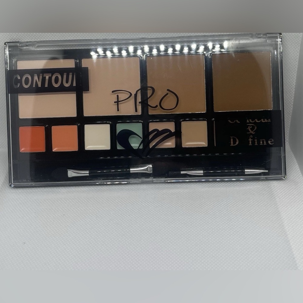 Pro Contour Palette with Brushes